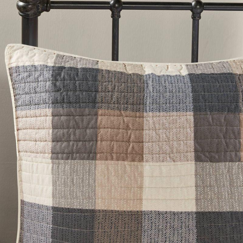 Luxurious King-Sized Gray Herringbone Reversible Coverlet Set