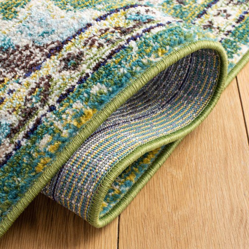 Madison MAD484 Power Loomed Area Rug  - Safavieh