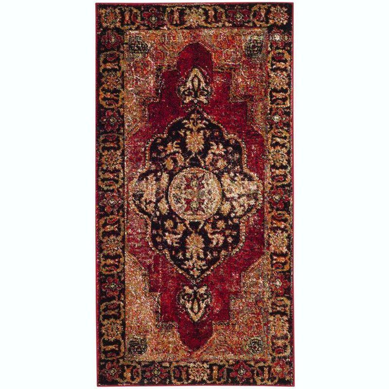 Vintage Hamadan VTH219 Power Loomed Area Rug  - Safavieh