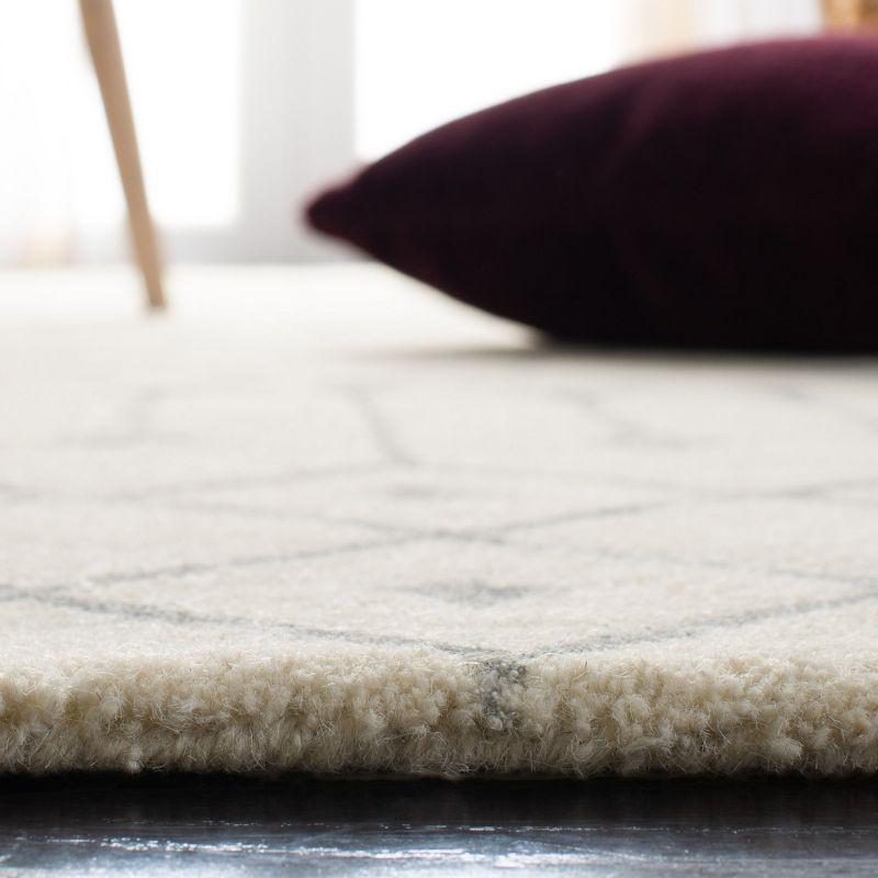 Himalaya HIM903 Handmade Area Rug - 6'x6' - Ivory/Grey - Safavieh