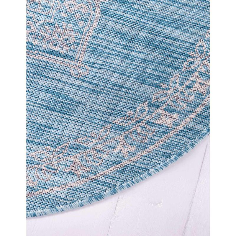 Unique Loom 4' 1 x 4' 1 Round Indoor/Outdoor Traditional Light Aqua Area Rug