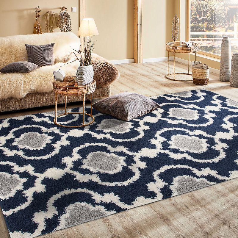 Navy Trellis Easy-Care Reversible Shag Rug 3'3" x 5'