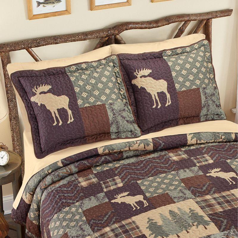 Warm-Toned Deer Patchwork Polyester Standard Sham