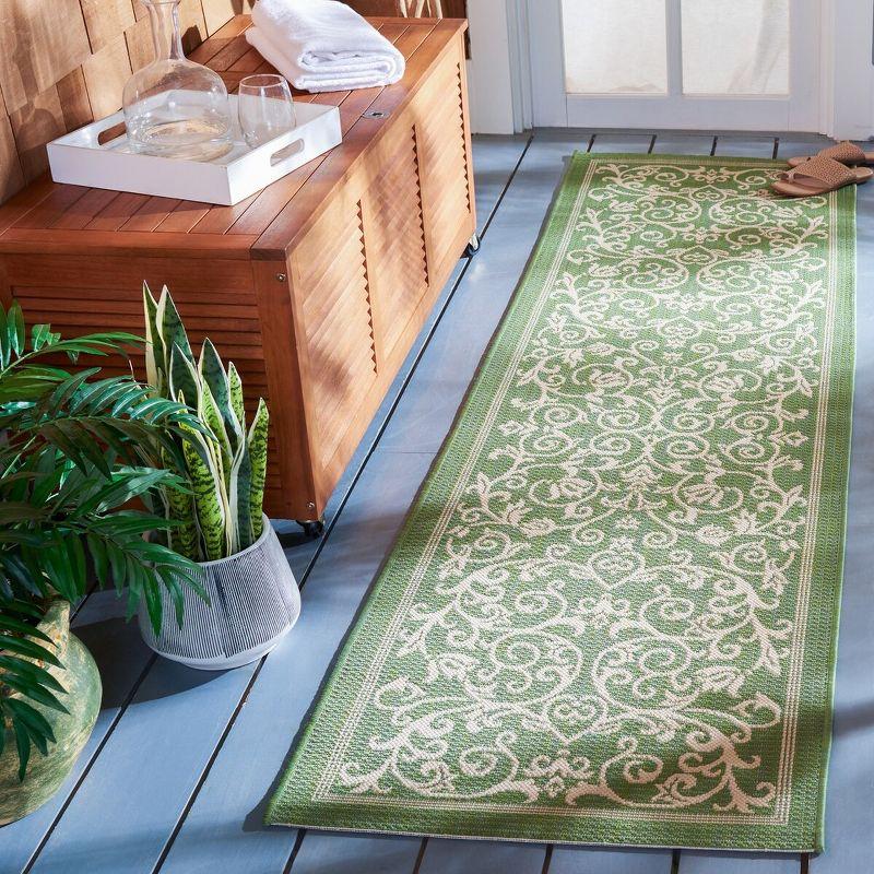 Courtyard CY2098 Indoor/Outdoor Area Rug  - Safavieh