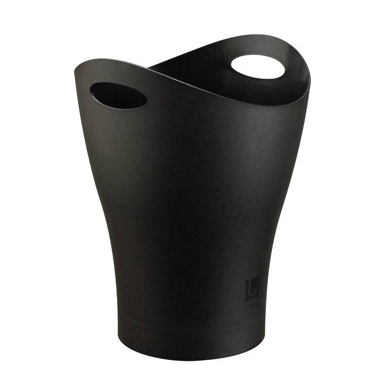 Black 2.2 Gallon Curved Plastic Kitchen Trash Can