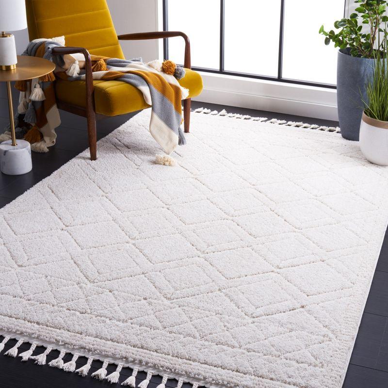 Marrakesh MRK534 Power Loomed Area Rug - Ivory/Beige - 6'7"x6'7" - Safavieh.