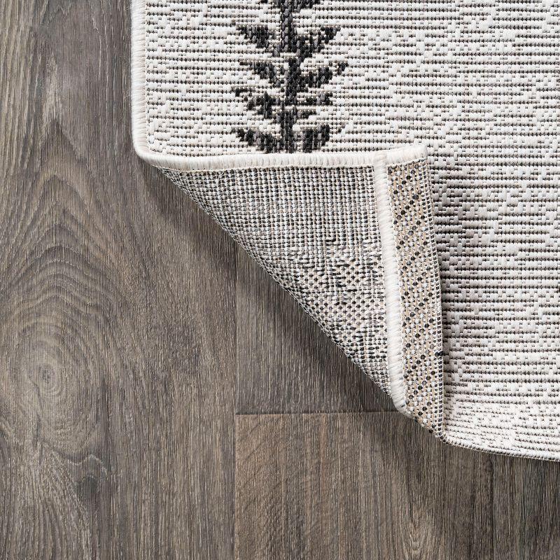 5'x8' Derya  Diamond Trellis Indoor/Outdoor Area Rug, Ivory/Black - JONATHAN Y