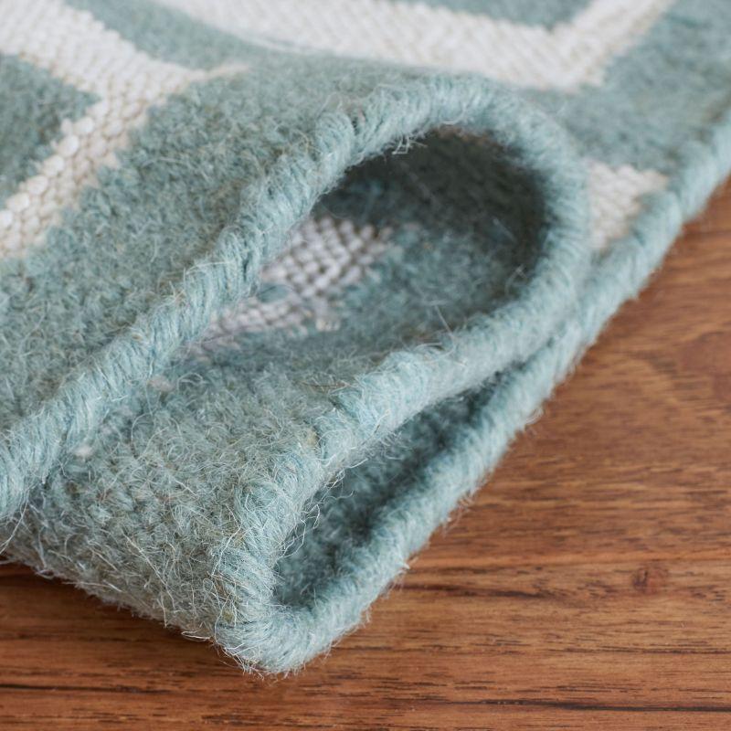 Dhurries DHU626 Hand Woven Area Rug - Blue/Ivory - 3'x5' - Safavieh.
