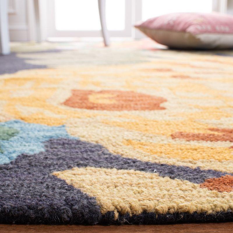 Arber Hand Tufted Wool Floral Rug