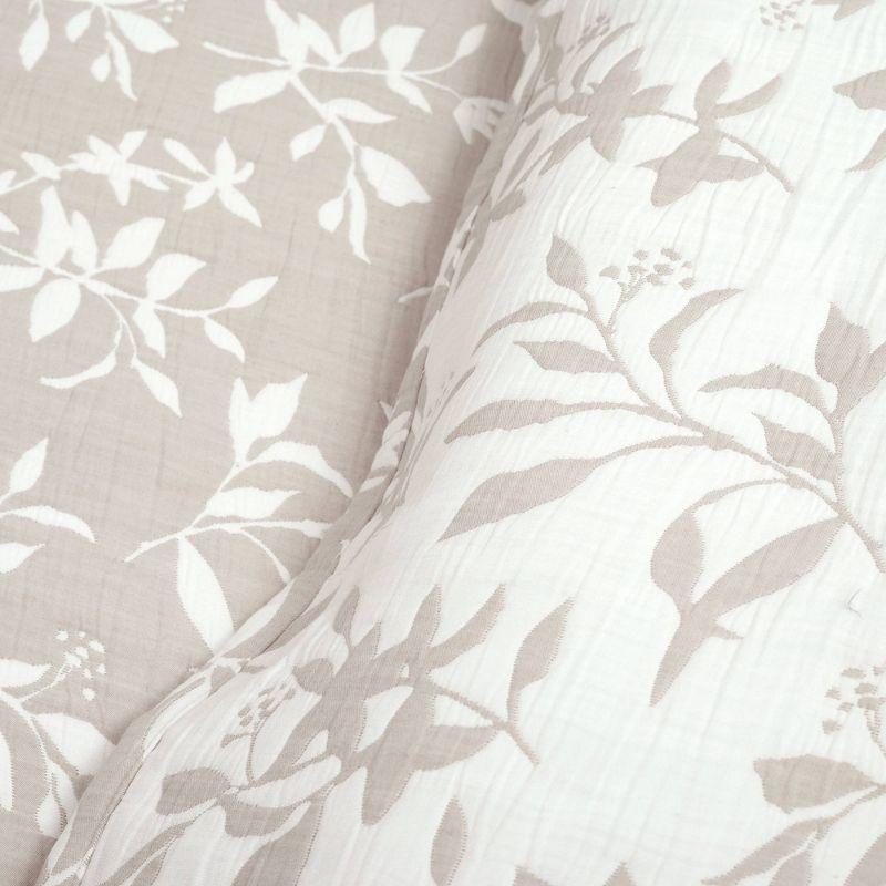 Lush Decor Floral Jacquard Reversible Soft Matelassé Quilt 3Pc Set