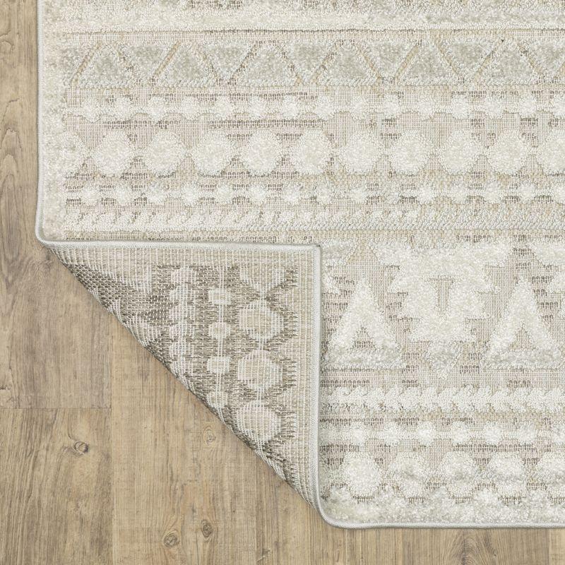 Union Rustic Krishi Geometric Indoor Rug