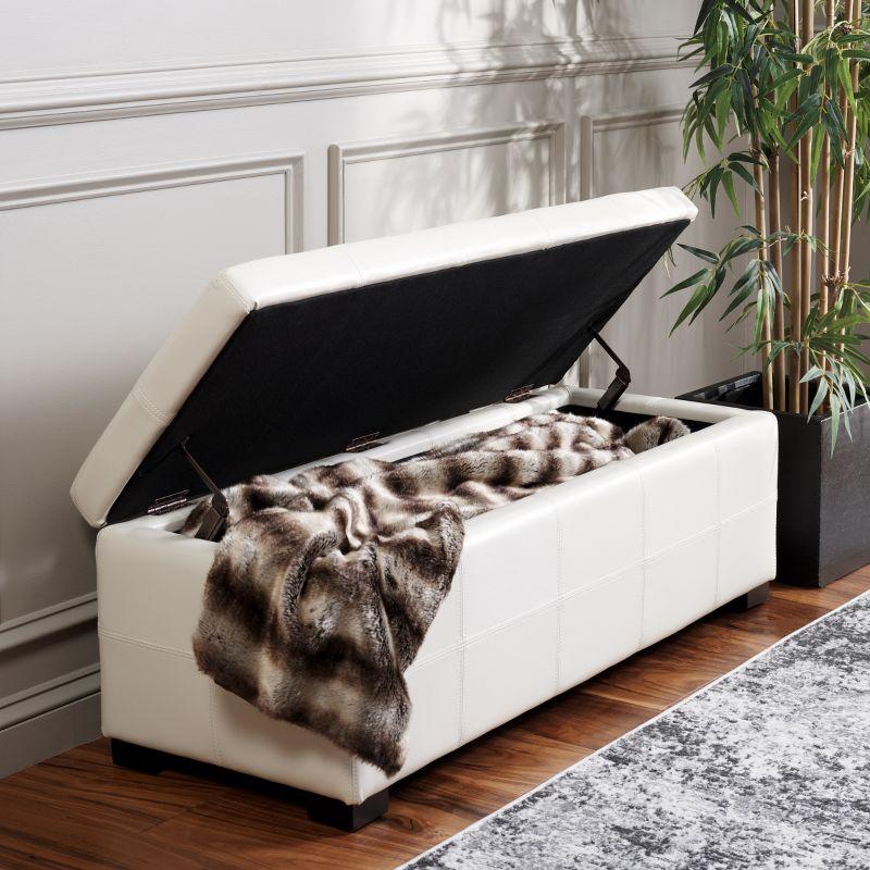 Maiden Large Tufted Storage Bench - HUD8229 - Flat Cream - Safavieh Couture