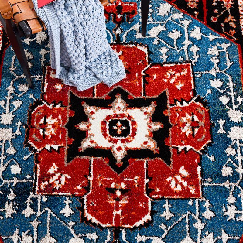 Vintage Hamadan VTH259 Power Loomed Area Rug - Red/Blue - 5'3"x7'6" - Safavieh.