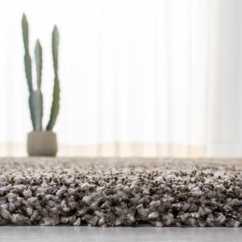 Milan Shag SG180 Power Loomed Indoor Accent Rug - Grey - 2'x4' - Safavieh
