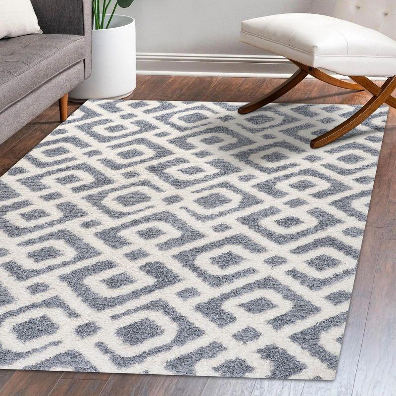 3' x 5' Astrid Retro Trellis High-Low Area Rug, Cream/Gray - JONATHAN Y