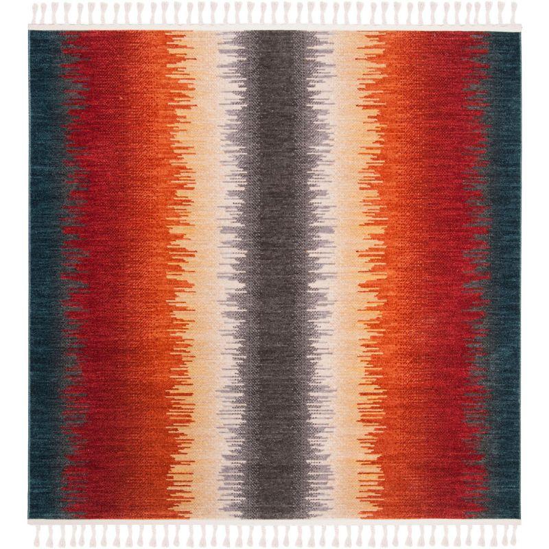 Farmhouse FMH824 Power Loomed Area Rug  - Safavieh