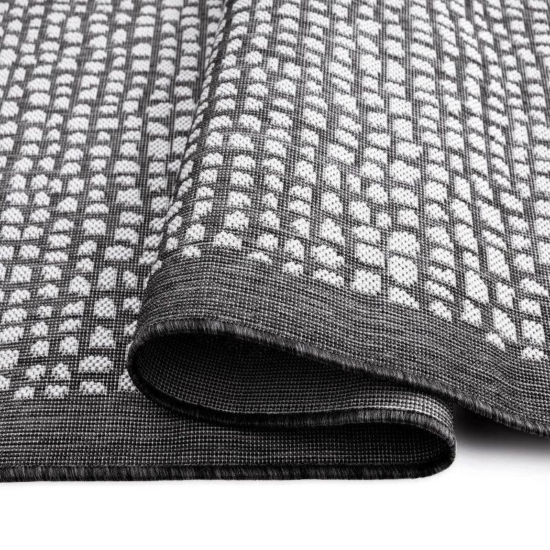 TOMMY BAHAMA Marlin Transitional Indoor/Outdoor Area Rug, Black