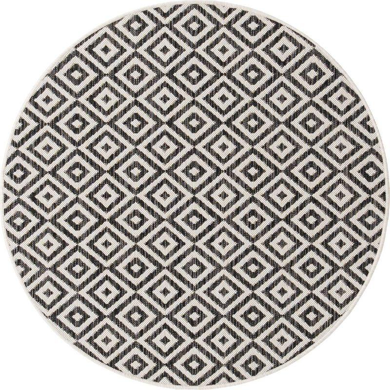 Costa Rica Black and White Round Outdoor Rug