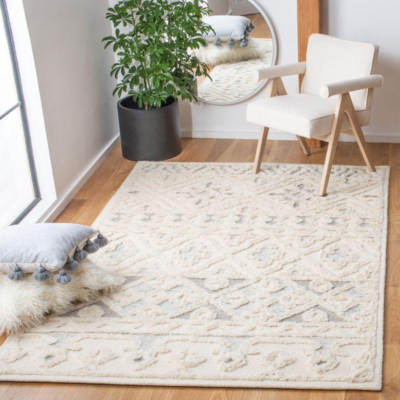 Metro MET110 Hand Tufted Indoor Area Rug - Ivory/Grey - 8'x10' - Safavieh