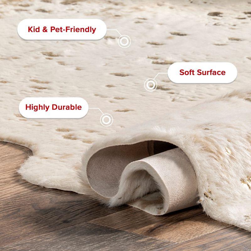 Nuloom Iraida Animal Print Shaped 4x5 Indoor Area Rug for Living Room Bedroom Dining Room Kitchen, Gold/Off White