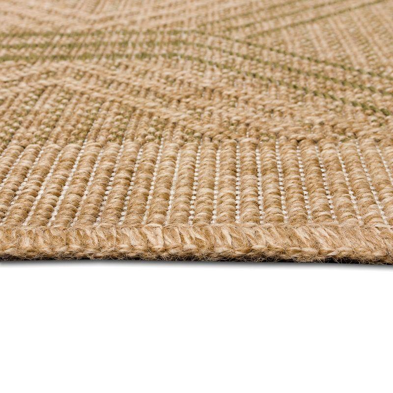 Liora Manne Sahara Links Indoor/Outdoor Rug Green 1'11" x 7'6"