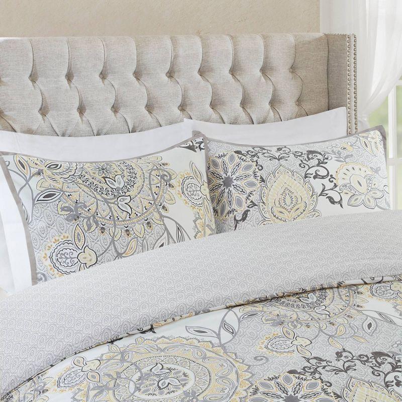 Madison Park Isla 3 Piece Reversible Cotton Floral Duvet Set