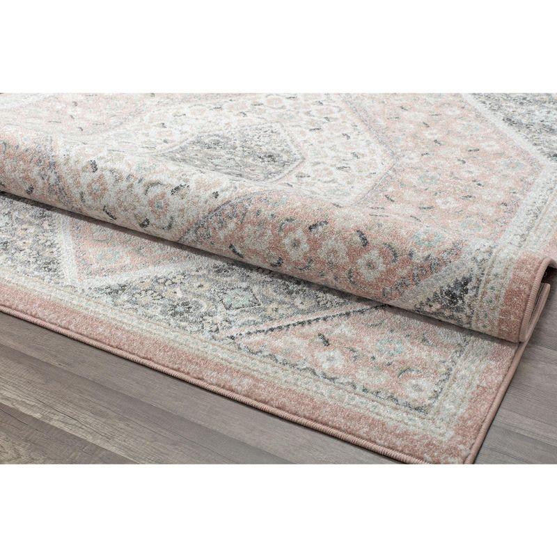 Elegant Gray Synthetic 5' x 7' Easy-Care Area Rug