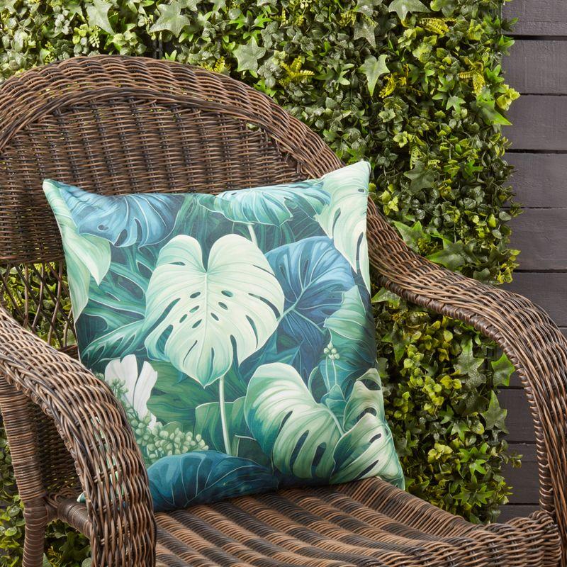 Saro Lifestyle Philodendron Paradise Outdoor Poly Filled Throw Pillow, 18"x18", Green