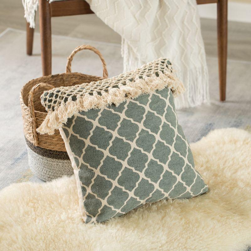 DEERLUX  16" Handwoven Cotton Throw Pillow Cover with Ogee Pattern and Tasseled Top, Insert Included