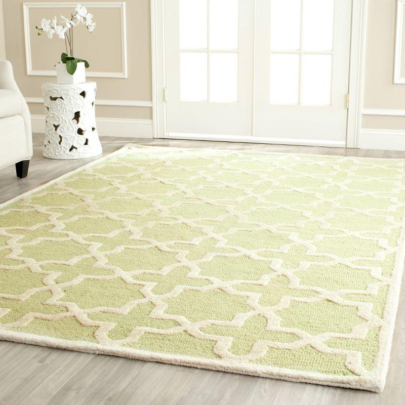 Safavieh Cambridge Hand Tufted Wool Geometric Rug
