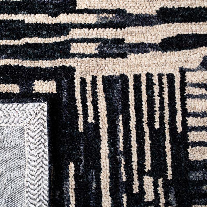 Rodeo Drive RD551 Hand Tufted Area Rug  - Safavieh