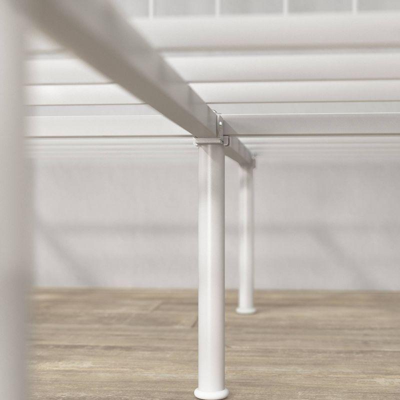 Zinus Florence 42" Modern Farmhouse Metal Platform Bed