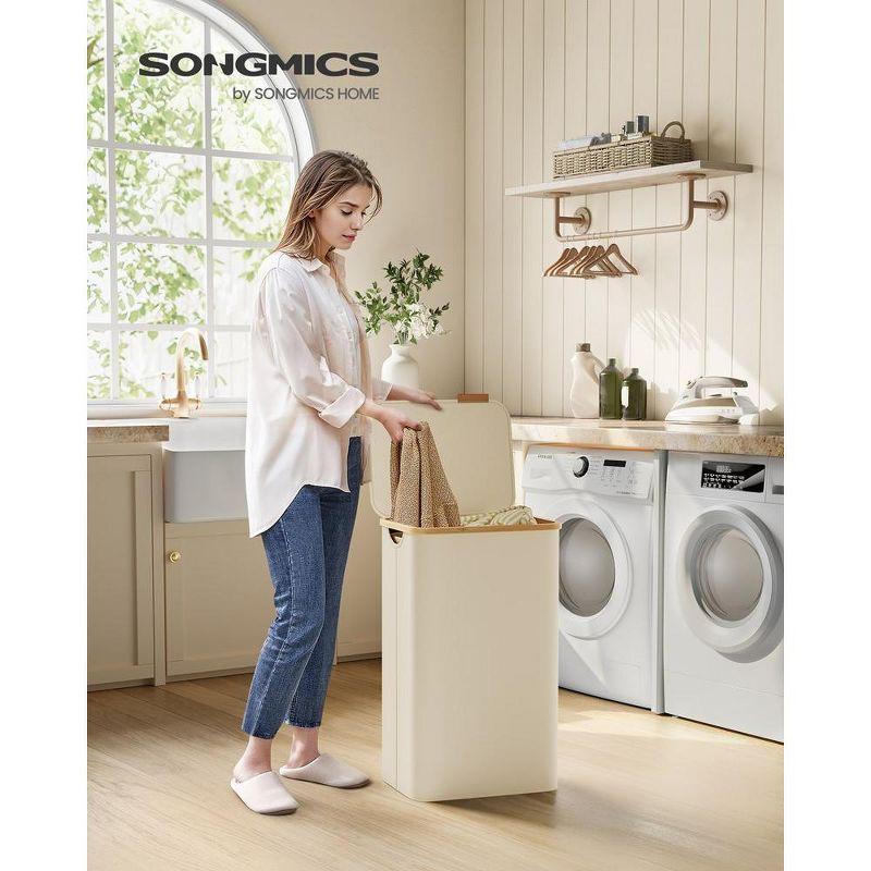 SONGMICS Laundry Hamper with Lid, Large Laundry Basket, 23.8 Gallons (90L), Removable Mesh Liner, Bamboo Handles, Collapsible Cream White