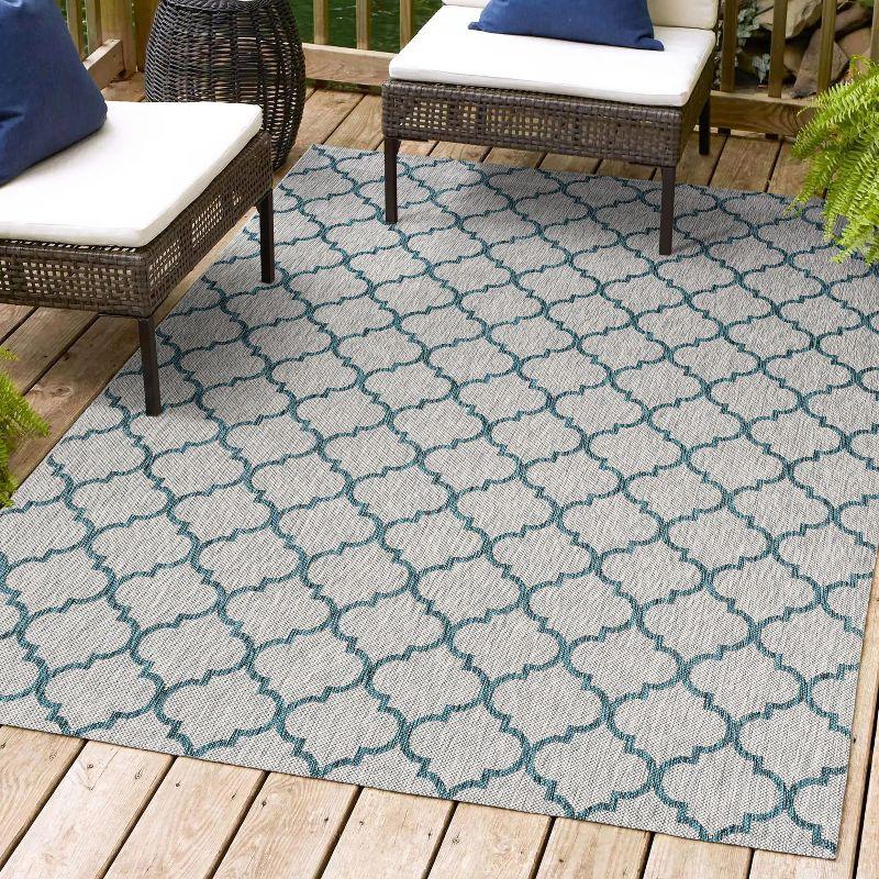 8'x10' Arabesque Ogee Trellis Indoor/Outdoor  Area Rug, Gray/Teal - JONATHAN Y
