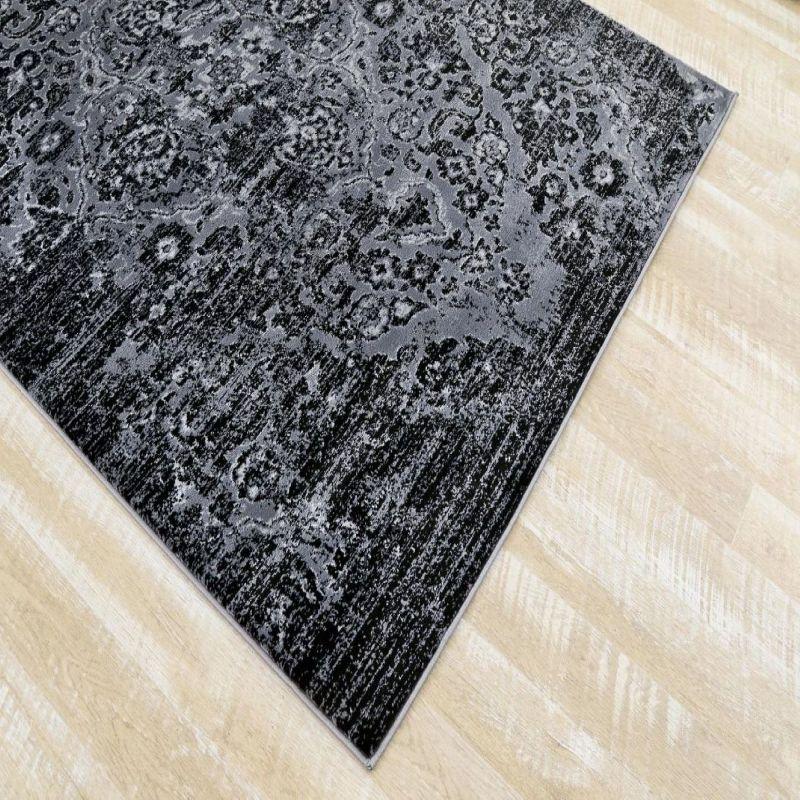 Elegant Gray 5' x 7' Distressed Oriental Synthetic Area Rug