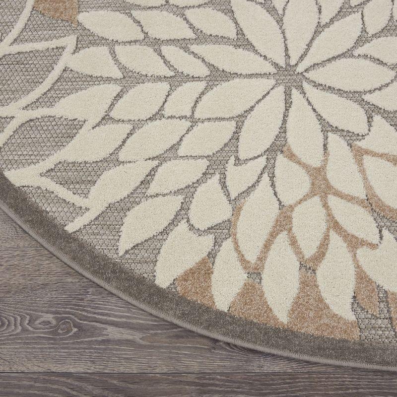 Nourison Aloha Floral Bloom Flatweave High-Low Indoor Outdoor Round Rug Natural 5'3" x 5'3"
