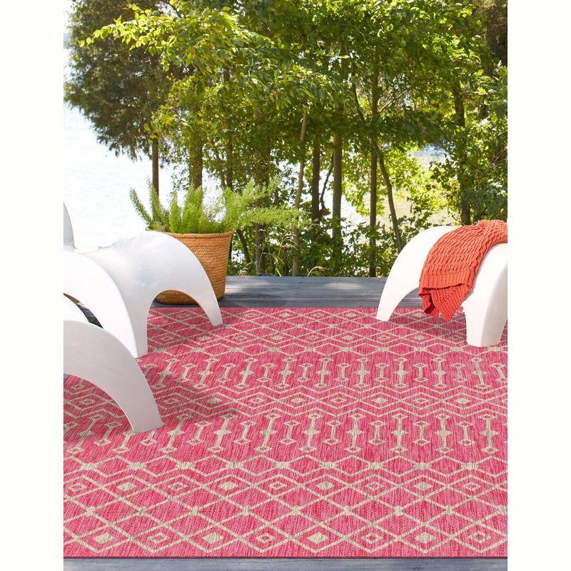 Unique Loom 7' 1 x 10' 0 Rectangle Indoor/Outdoor Trellis Fuschia Area Rug