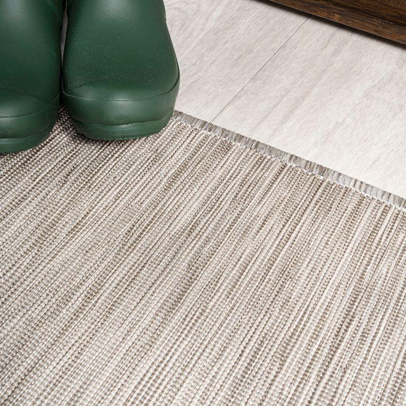 6'x6' Ethan Modern Flatweave Solid  Area Rug, Light Gray - JONATHAN Y