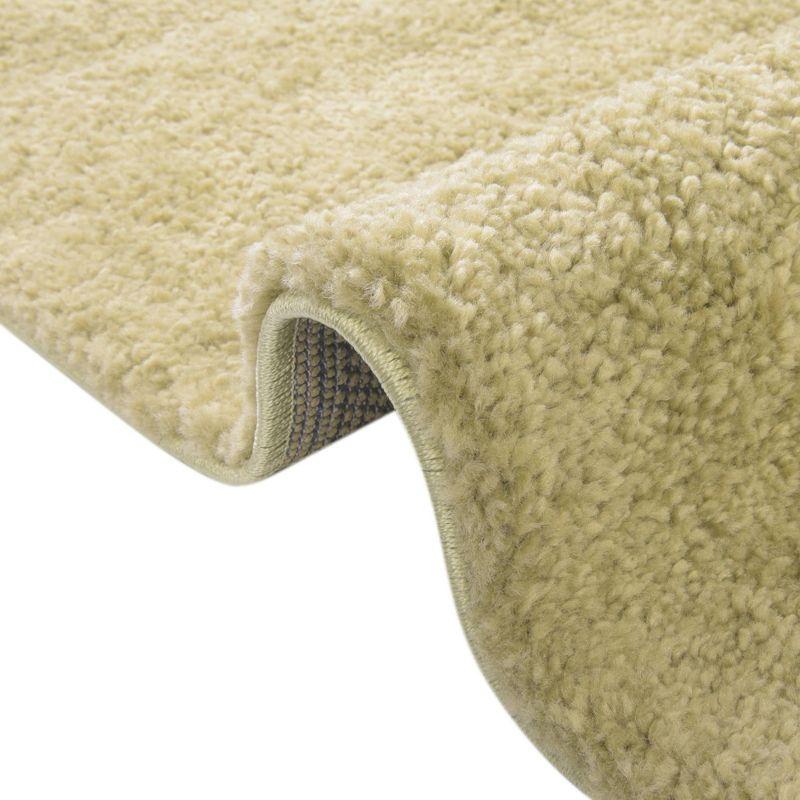 Calabasas Light Green Shag Runner Rug for Indoor Use