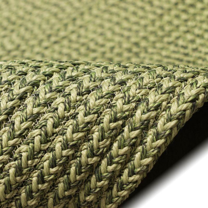 Liora Manne Calais Solid Indoor/Outdoor Rug Green 3'6" x 5'6"