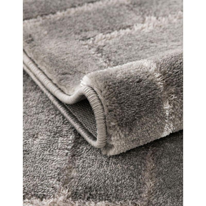 Glam Geometric Gray Silver Area Rug