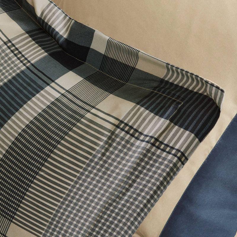 Intelligent Design Robbie Plaid Comforter Set with Bed Sheets