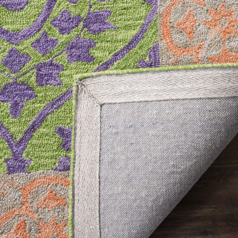 Suzani SZN102 Hand Hooked Indoor Area Rug - Green/Violet - 4'x6' - Safavieh.