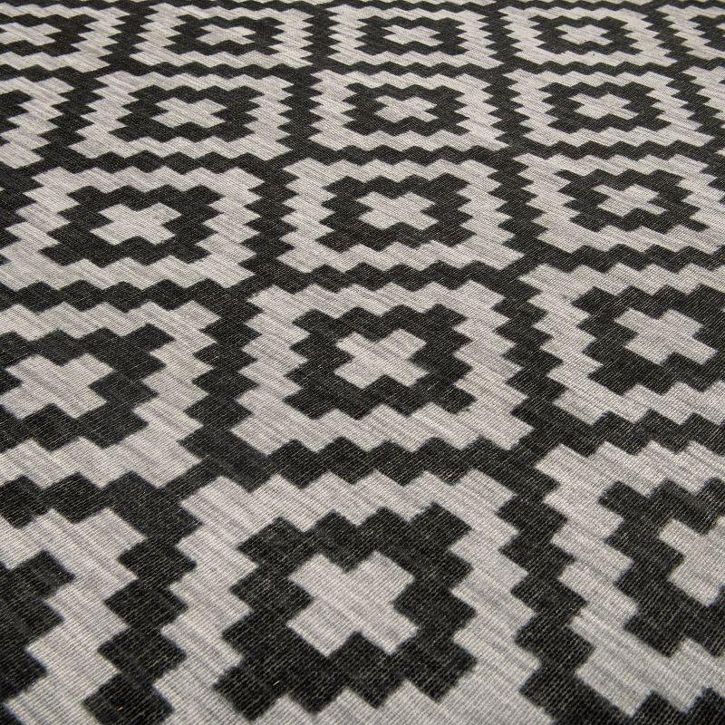 World Rug Gallery Contemporary Geometric Trellis Indoor/Outdoor Area Rug - GRAY 5' X 7'