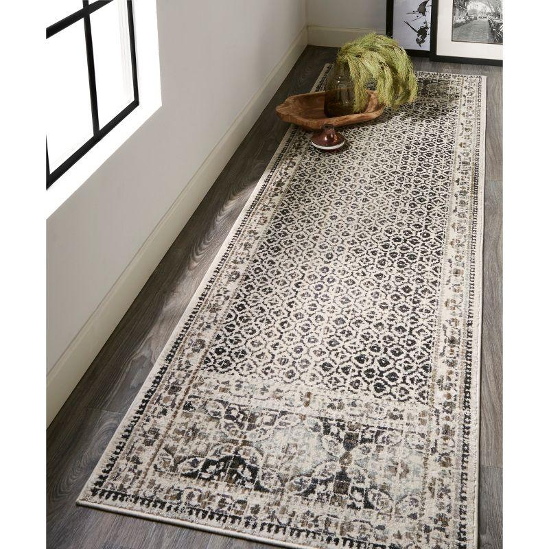 Kano Transitional Distressed Ivory/Taupe/Gray Area Rug