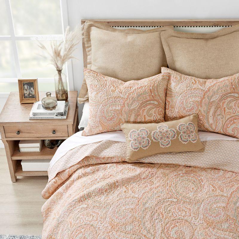 Spruce Coral Quilt Set - One Twin/Twin XL Quilt and One Standard Sham - Levtex Home