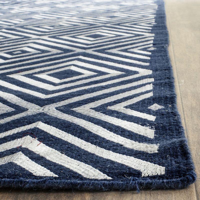 Kilim KLM627 Handmade Indoor Rug - Safavieh