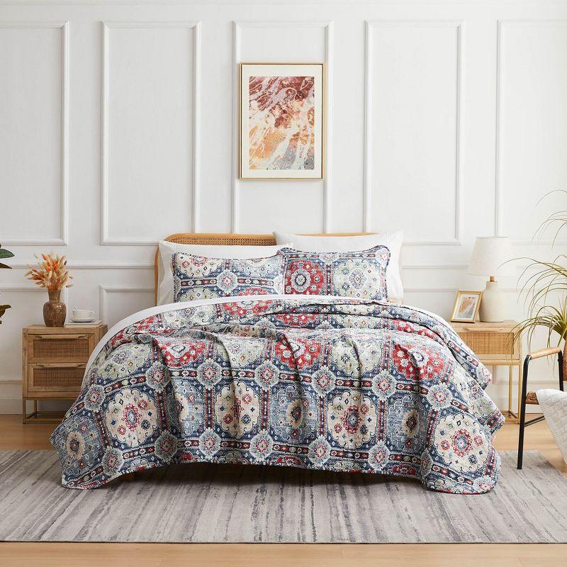 Kilim Multicolor Full Microfiber Quilt Set with Shams