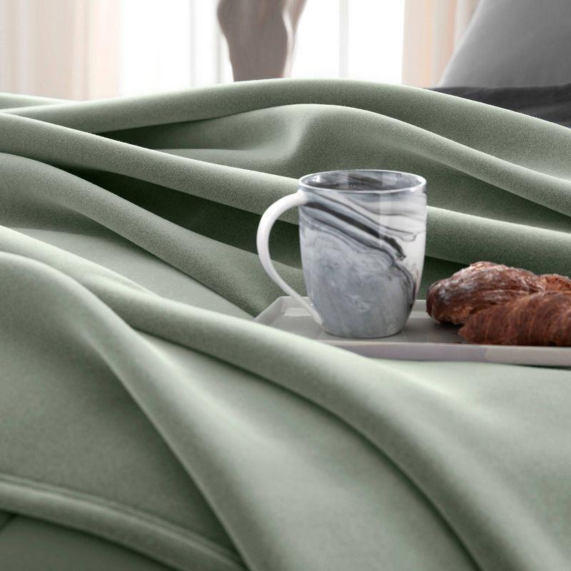 Vellux Throw Blanket, Original Blanket,  Snuggle-Ready,  Durable Machine Washable Pet Friendly, All-Season Comfort, Layering Bed Sofa Blanket, Blanket for Bed, Cozy Throw Blanket