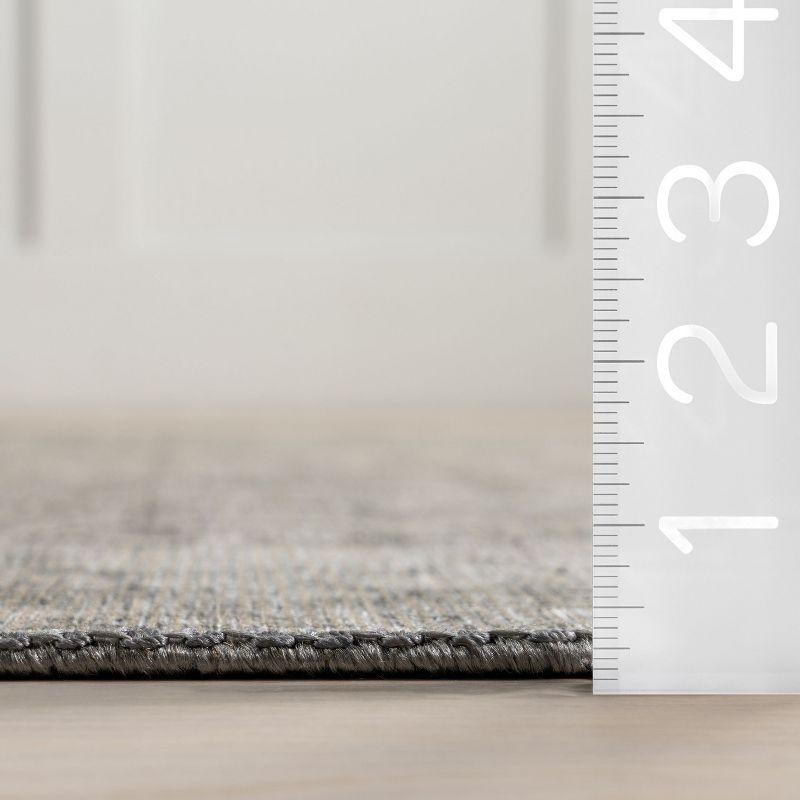 Nuloom Hillstone Collection Calianna Traditional Vintage Medallion Area Rug, 5' x 8', Beige